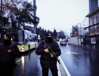 Aνθρωποκυνηγητό στην Κωνσταντινούπολη για τη σύλληψη του μακελάρη (βίντεο)